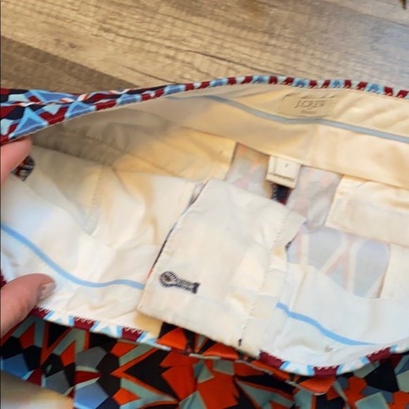 J. Crew Stretch Bold Colorful Geometric Shorts Size 2 - Picture 8 of 9